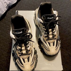 L@@K! Balenciaga Track 2 Black/Beige Sneakers Sz 40